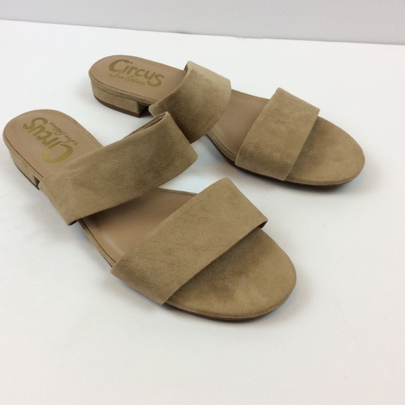 Sam Edelman Shoes - NWOT circus Sam Edelman Delaney Sandals